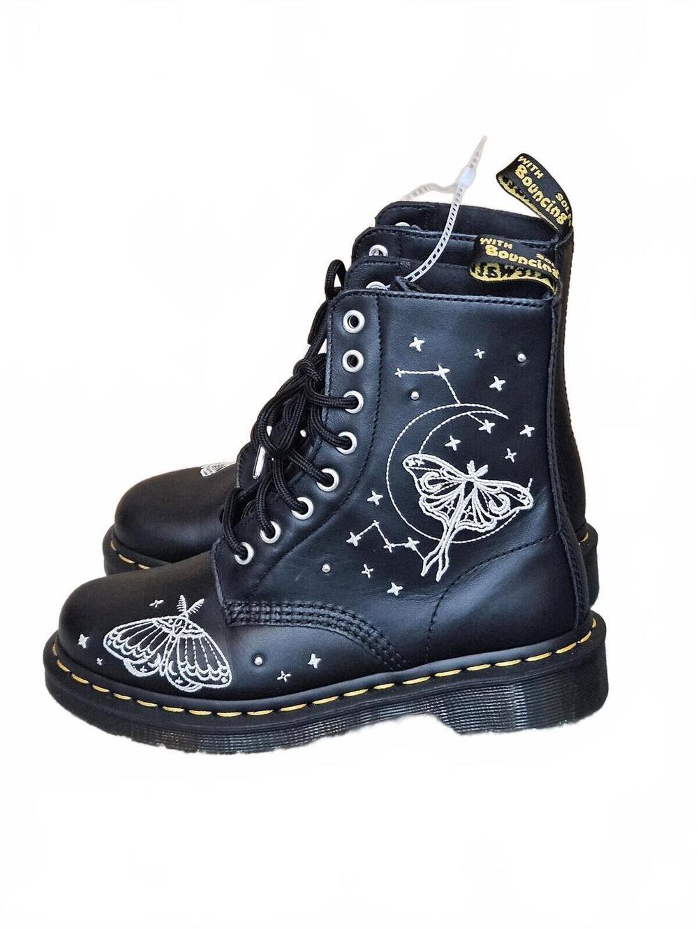 NEW DR MARTENS CELESTIAL MOTH BOOTS AIR CUSHION SIZE 5 FITS SIZE 5.5